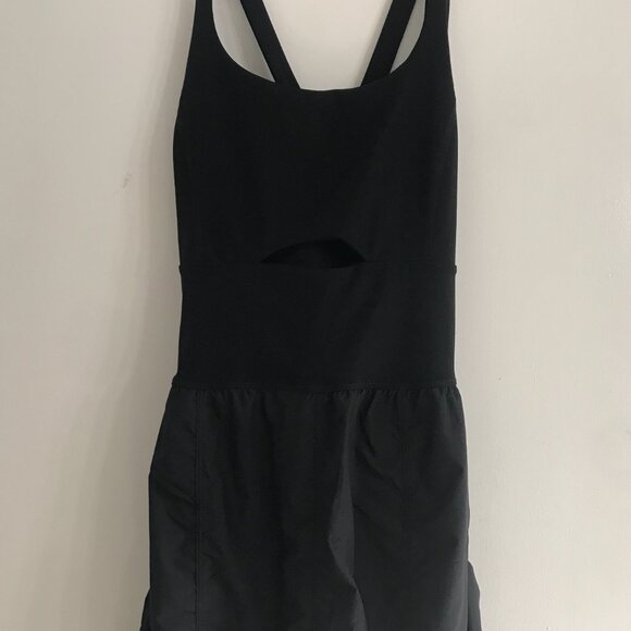 Free People Movement Righteous Onesie In Black size L NWT - Picture 3 of 6